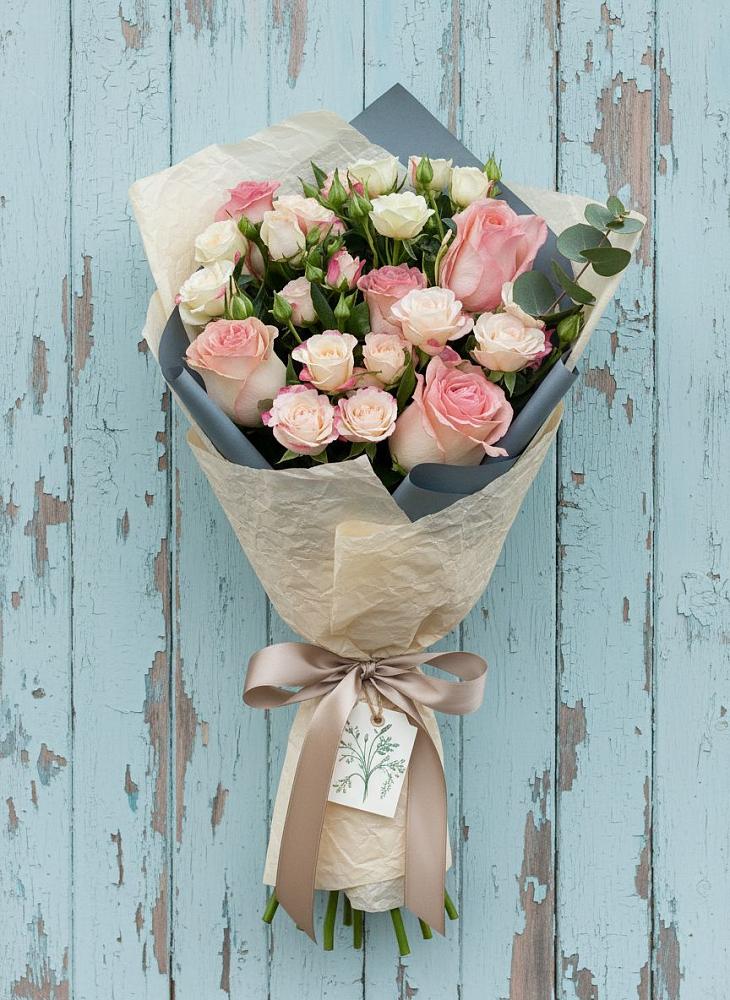 Букет цветов из: Розы в Никольском Воронежской области