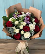 Букет цветов из:  Розы и Альстромерии в Никольском Воронежской области