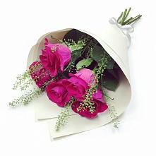 Букет цветов из:  Розы в Никольском Воронежской области
