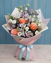 Букет цветов из:  Лизиантусы, Розы, Альстромерии и Гипсофила #REPLACE_PRED# Никольском Воронежской области