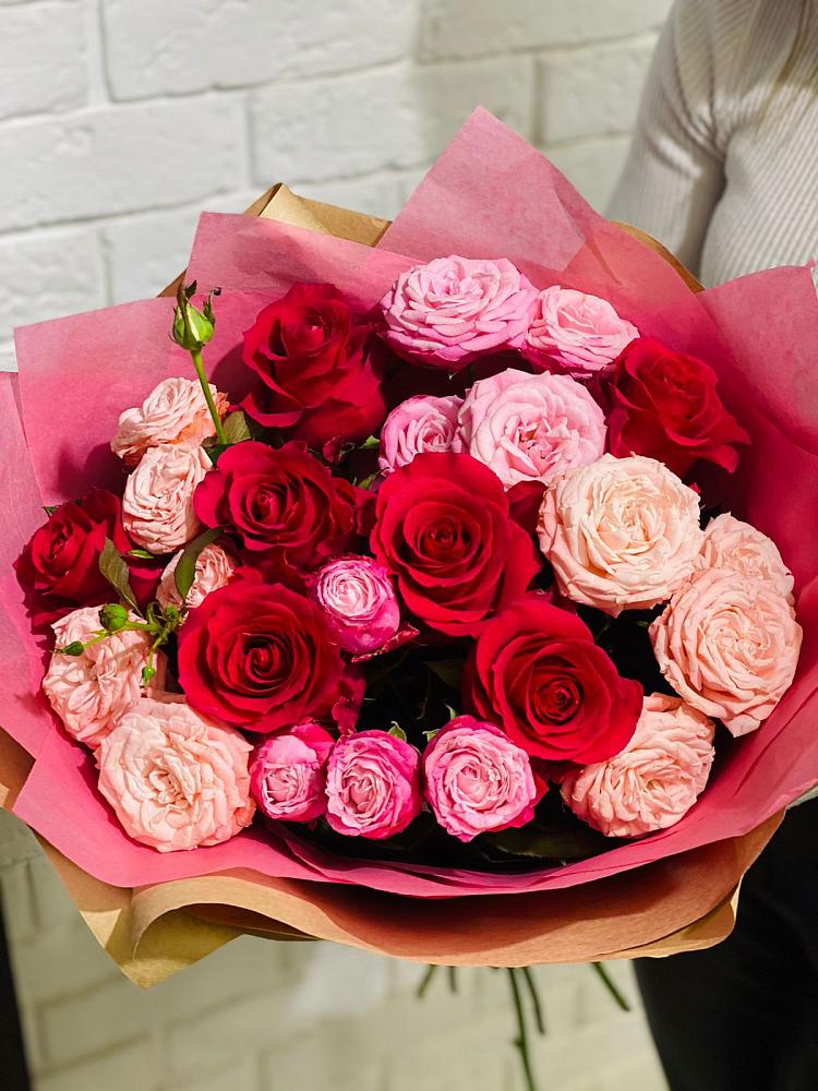 Букет цветов из: Розы в Никольском Воронежской области